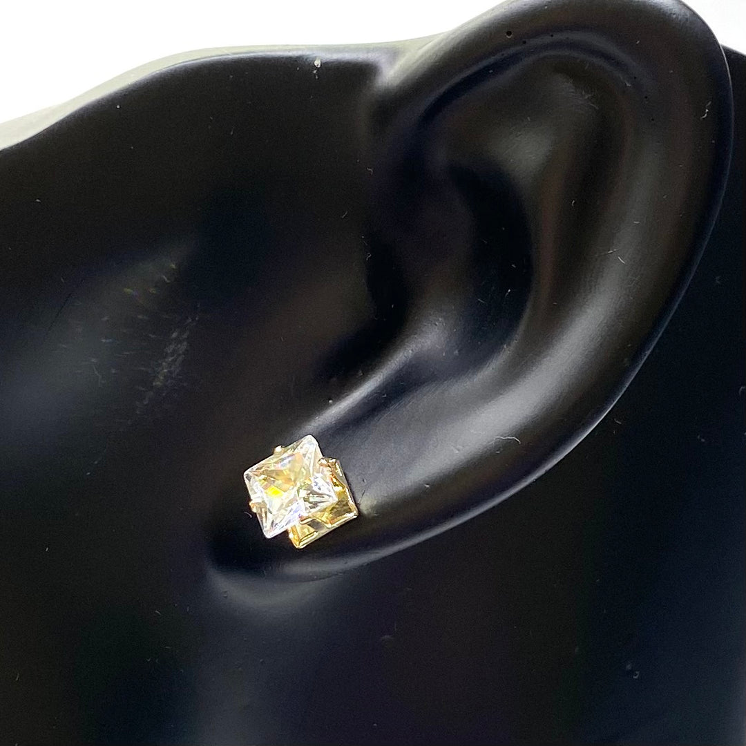 Earring Stud Cubic Zirconia Square 7mm