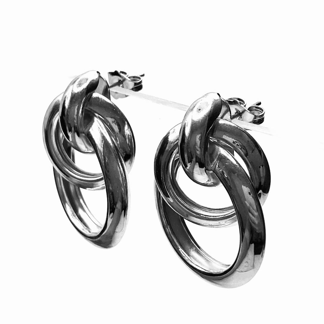 Earring Metal Design Shiny Silver 1.35"