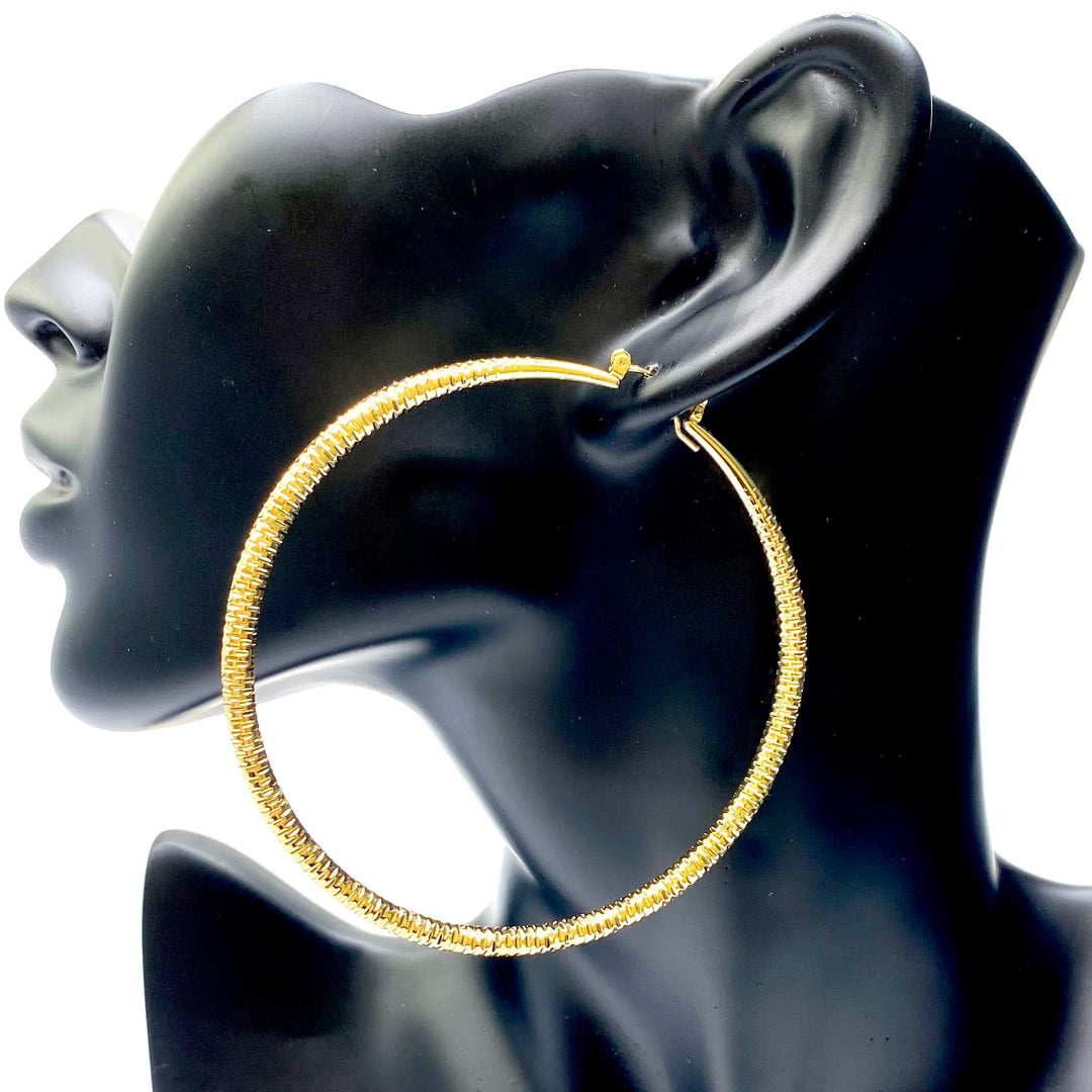 DISPLAY 72 Pair Earring Metal Hollow Hoop Gold Silver PICK UP ONLY