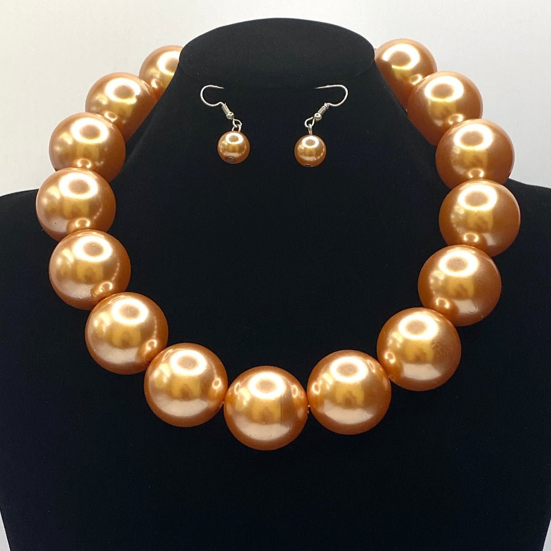 Large Pearl Necklace Set Gold Brown